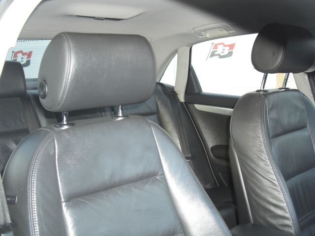 2006 AUDI A4 2.0 TDI SE TDV 4d image 5