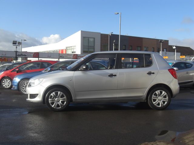 2012 SKODA FABIA 1.2 S 12V 5d image 3