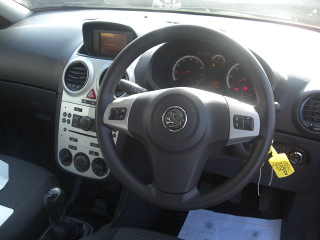 2011 VAUXHALL CORSA 1.2 EXCITE AC 3d image 4