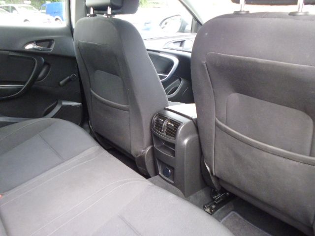 2009 OPEL INSIGNIA 1.6 SC 16V VVT 5d image 5
