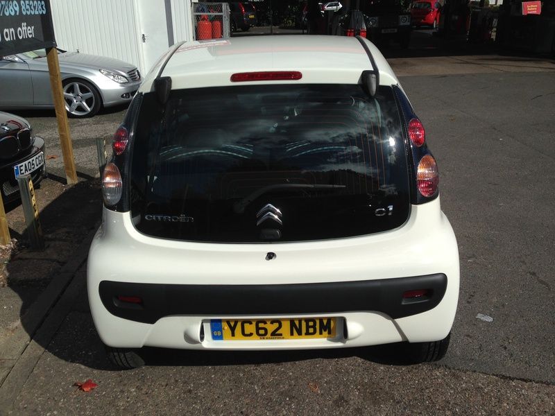2012 CITROEN C1 1.0 VTR 5DR image 3