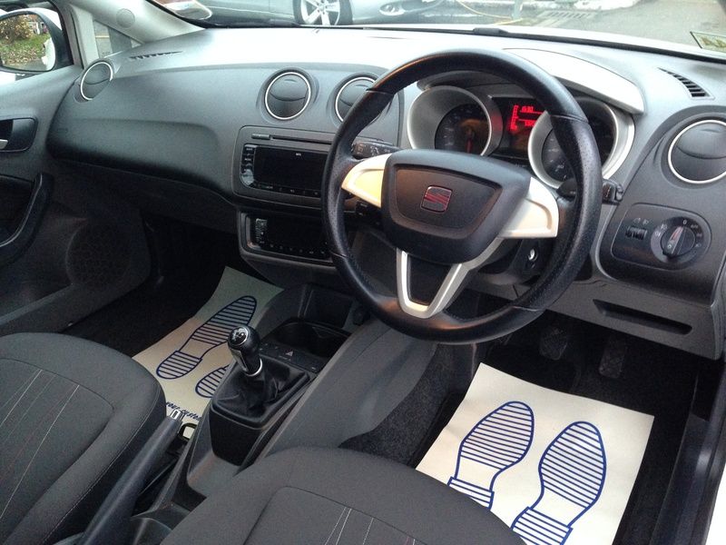 2011 SEAT IBIZA 1.4 16V SE image 4