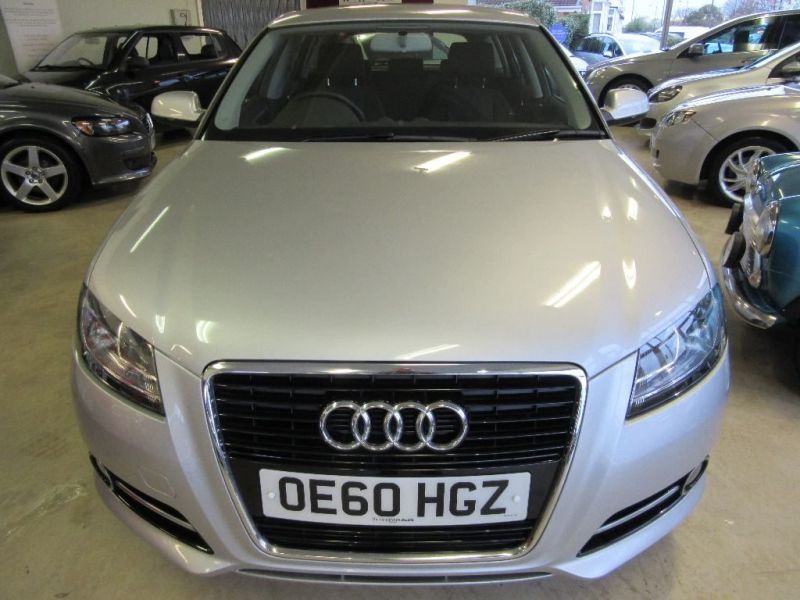 2010 AUDI A3 1.6 SE image 2