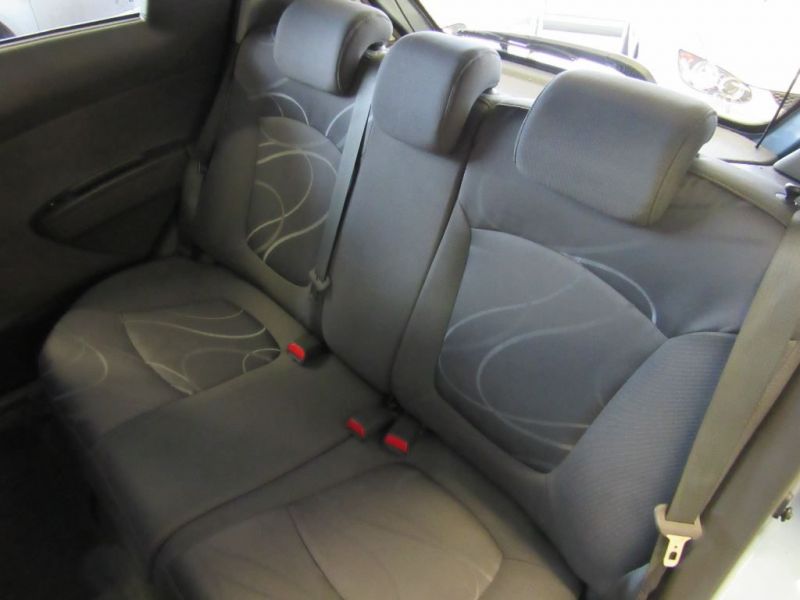 2011 Chevrolet Spark 1.2 LS Plus image 4