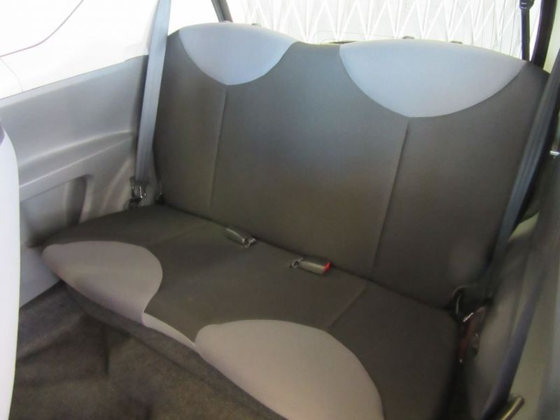 2009 CITROEN C1 1.0 VT image 5