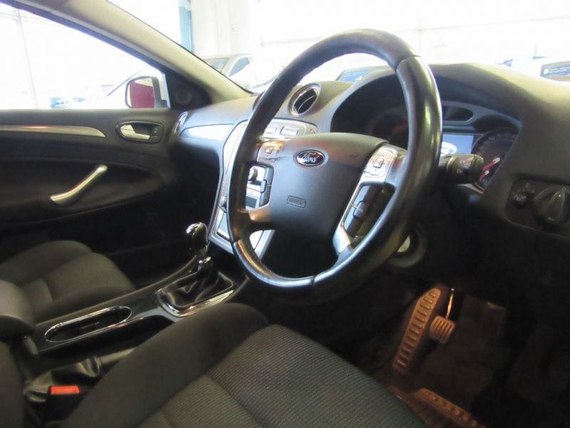 2009 FORD MONDEO 2.0 TITANIUM TDCI image 4