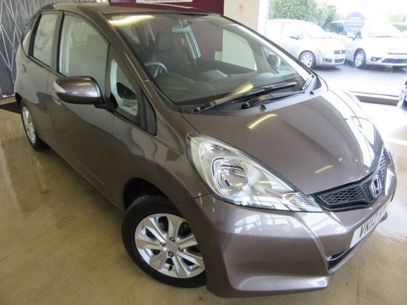 2012 HONDA JAZZ 1.4 i-VTEC ES image 1
