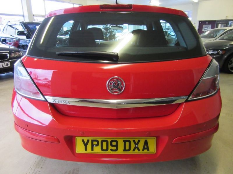 2009 Vauxhall Astra 1.4 SXi image 3