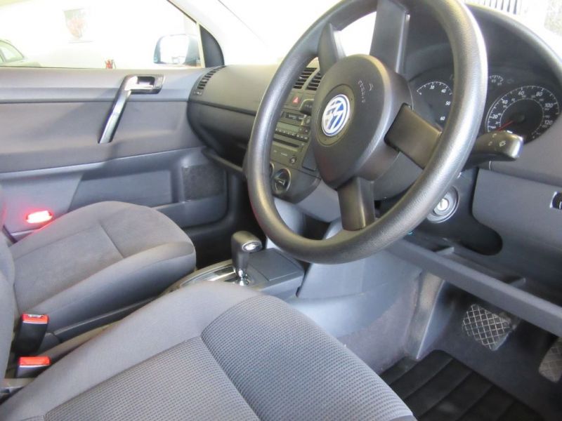 2002 VOLKSWAGEN POLO 1.4 SE image 4