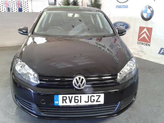 2011 Volkswagen Golf 1.6 TDi 105 S 5dr image 2