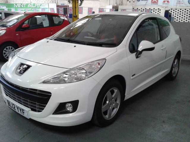 2012 Peugeot 207 1.4 HDi Sportium 3dr image 1
