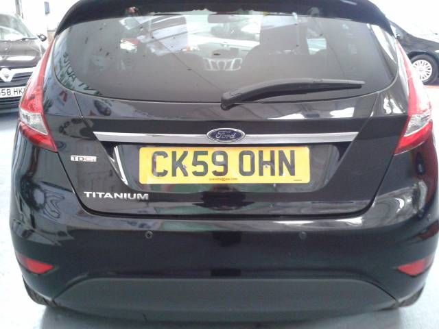2009 Ford Fiesta 1.6 TDCi Titanium 3dr image 3