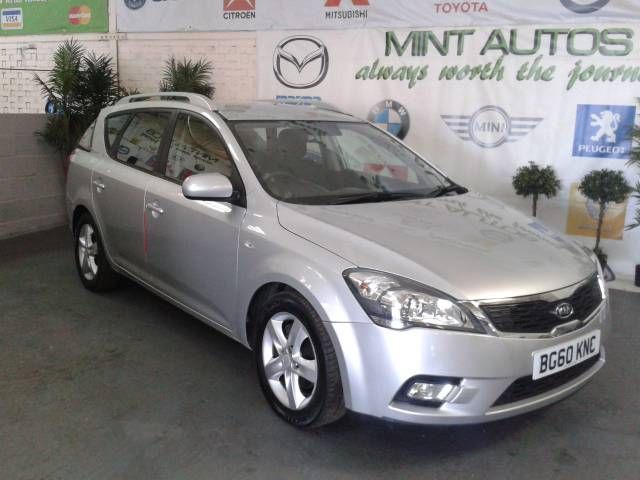 2011 Kia Ceed 1.6 CRDi 89 2 EcoDynamics 5dr image 1