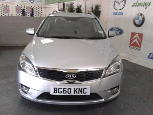 2011 Kia Ceed 1.6 CRDi 89 2 EcoDynamics 5dr image 2