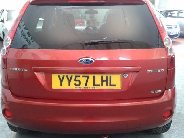 2007 Ford Fiesta 1.4 TDCi Zetec 5dr image 3