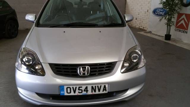 2004 Honda Civic 1.6 i-VTEC Executive 5dr image 2