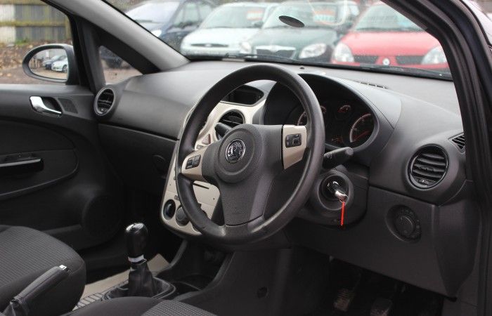 2008 VAUXHALL CORSA BREEZE 1.2 image 4