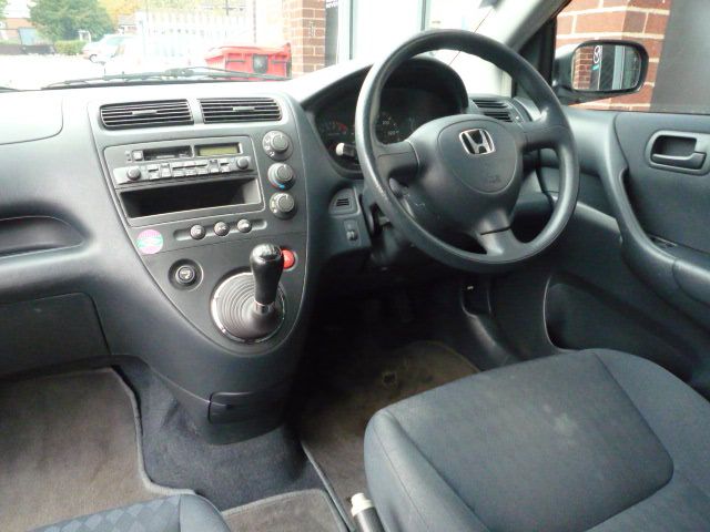 2001 HONDA CIVIC 1.4 S 5d image 4