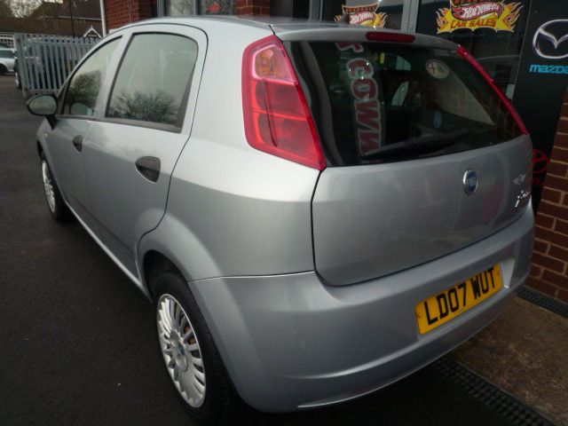 2007 FIAT GRANDE PUNTO 1.2 image 3