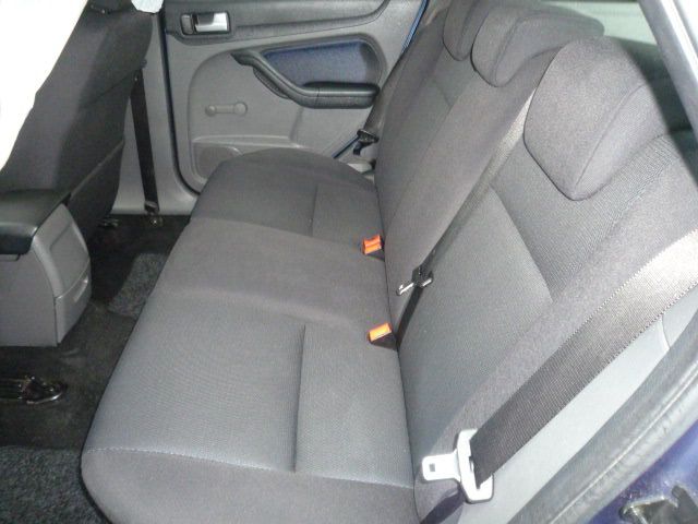 2005 FORD FOCUS 1.6 ZETEC image 5