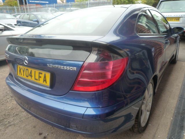 2004 MERCEDES 1.8 C230 KOMPRESSOR SE image 3