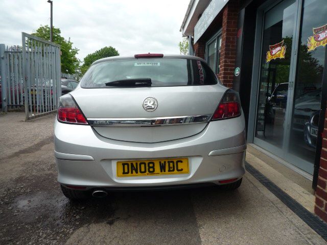 2008 VAUXHALL ASTRA 1.6 SXI 3d image 2