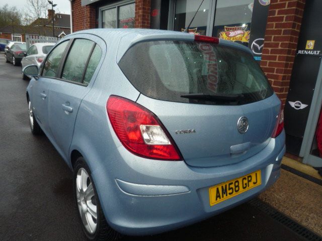 2008 VAUXHALL CORSA 1.4 DESIGN 16V 5d image 3