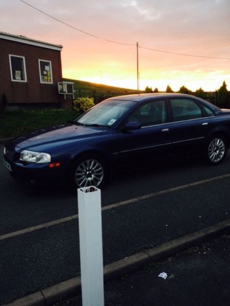 2004 Volvo S80 image 2