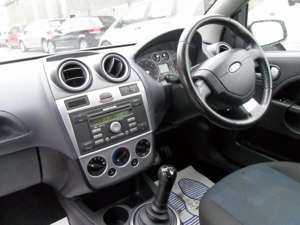 2008 Ford Fiesta 1.4 Zetec image 4