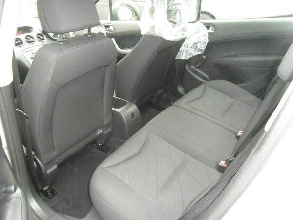 2008 Peugeot 308 1.6 VTi S 5dr image 5
