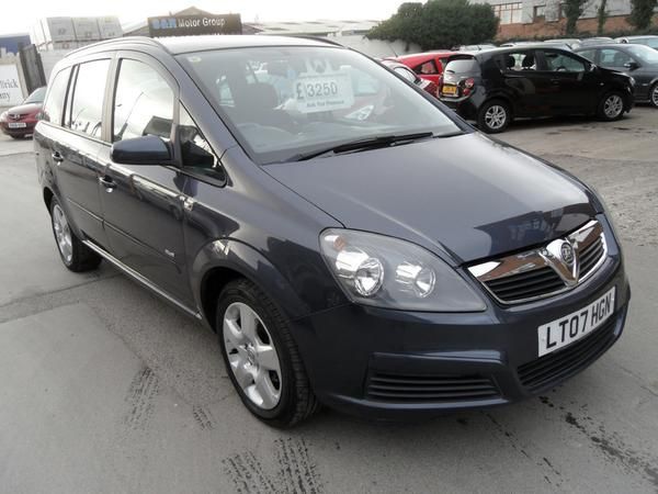 2007 Vauxhall Zafira 1.6 i image 1