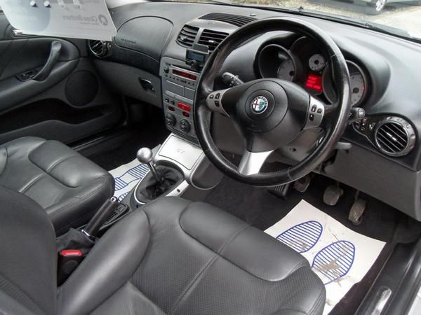 2007 Alfa Romeo GT 2.0 JTS image 4