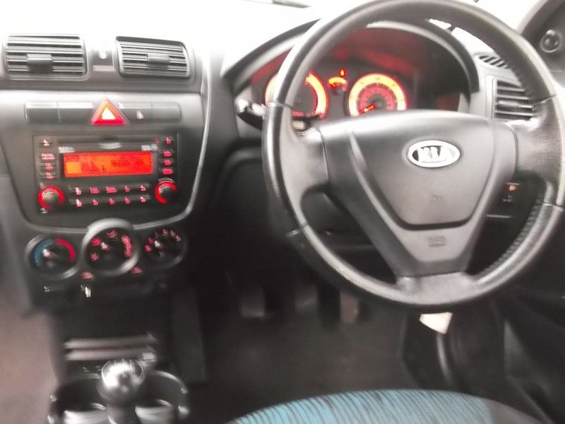 2009 KIA PICANTO 1.1 CHILL 5 DR image 4