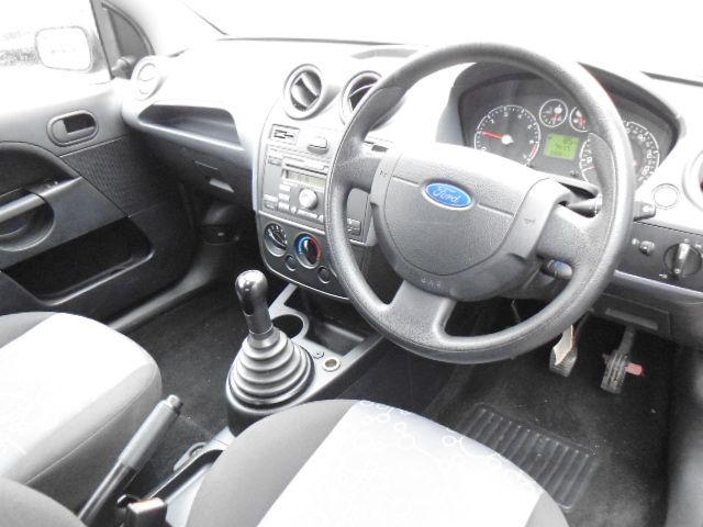 2008 FORD FIESTA 1.2 STYLE image 4
