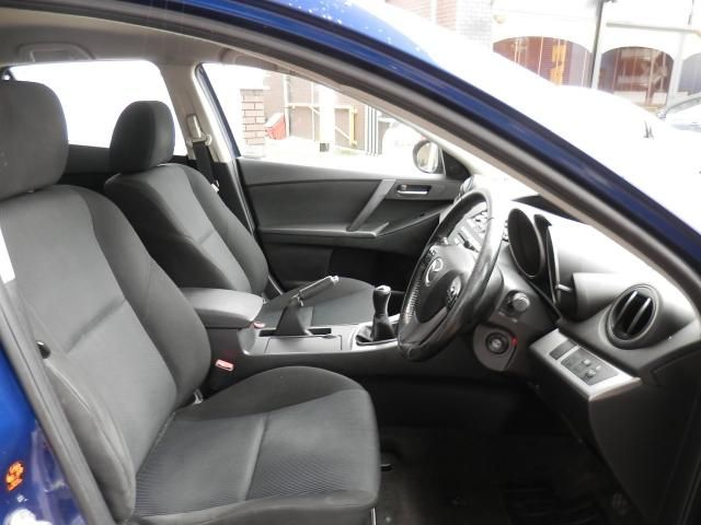 2010 MAZDA 3 1.6 TS D 5d image 4