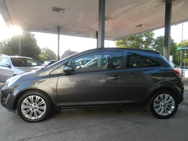 2012 VAUXHALL CORSA 1.4 SE 3d image 2