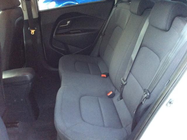 2012 KIA RIO 1.4 CRDI 3 ECODYNAMICS 5d image 5