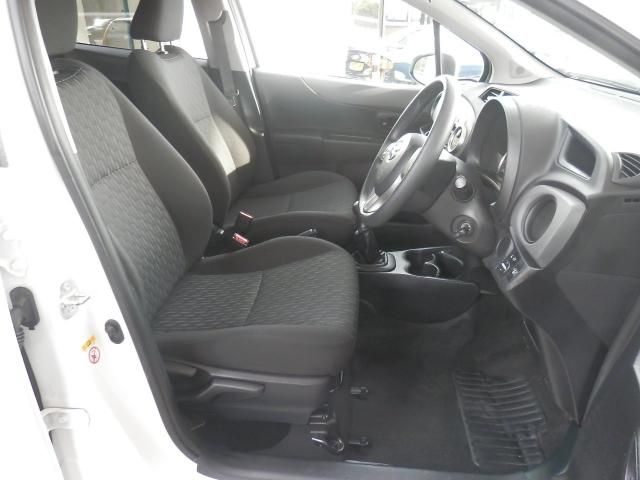 2013 TOYOTA YARIS 1.0 VVT-I EDITION 5d image 4