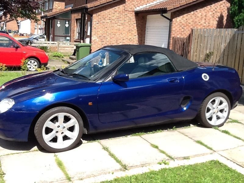 1999 MGF with 12 months mot image 7