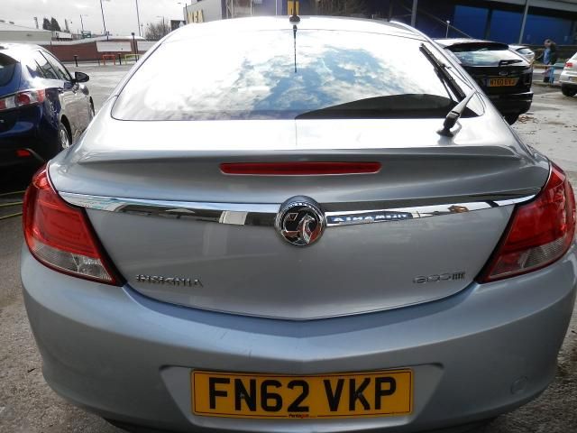 2012 VAUXHALL INSIGNIA 2.0 SE CDTI image 3