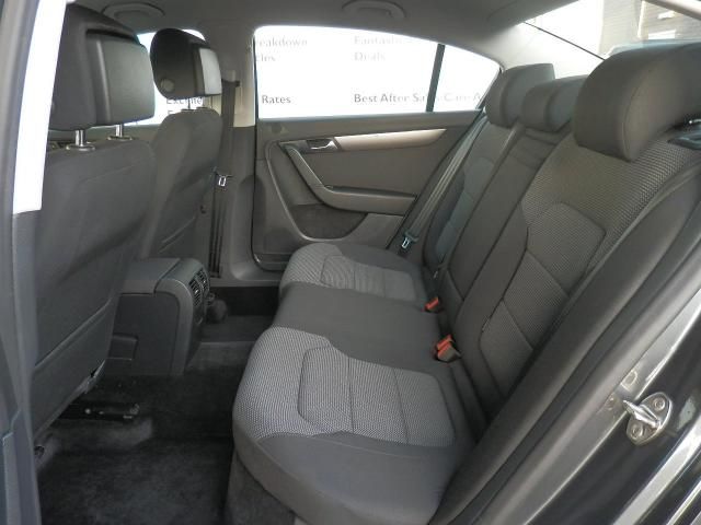 2011 VOLKSWAGEN PASSAT 2.0 SE TDI image 5