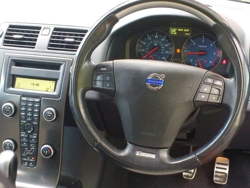 2012 VOLVO V50 1.6 D2 R-Design image 4