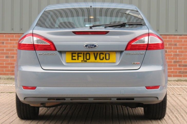 2010 Ford Mondeo 2.0 TDCi Titanium 5dr image 3