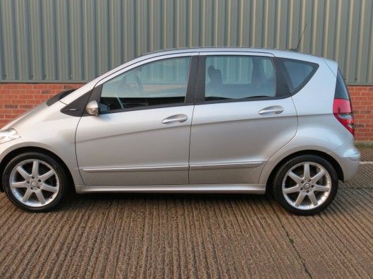 2007 Mercedes-Benz A Class 2.0 A180 CDI image 2