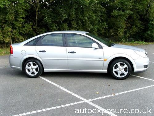 2008 Vauxhall Vectra 1.8i VVT LIFE 5 dr image 2