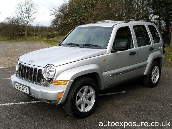2004 Jeep Cherokee 2.8 CRD image 2