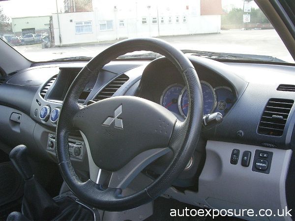 2006 Mitsubishi L200 WARRIOR 2.5 DI-D image 4