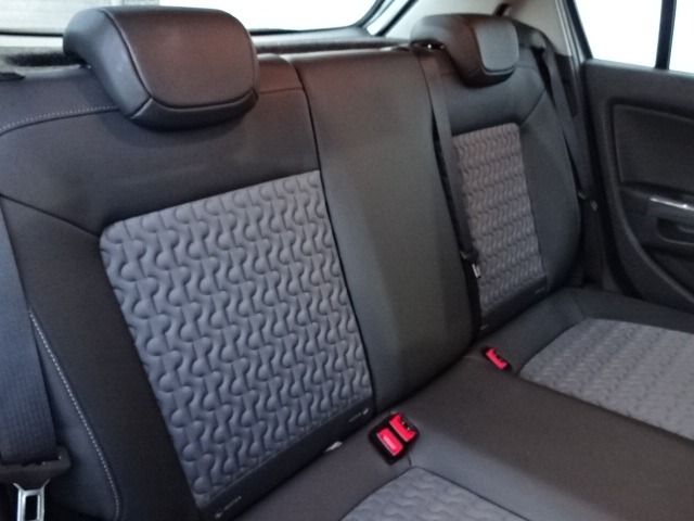 2011 VAUXHALL CORSA 1.4 SE 5d image 5