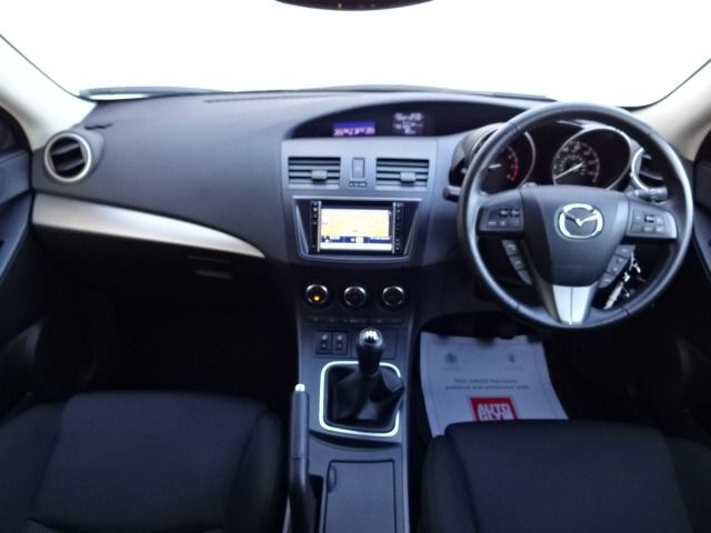 2013 MAZDA 3 1.6 VENTURE EDITION 5d image 4