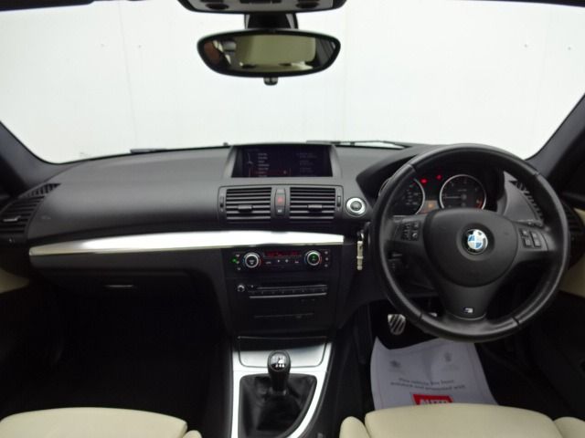 2009 BMW 1 SERIES 2.0 118D M SPORT 3d image 4